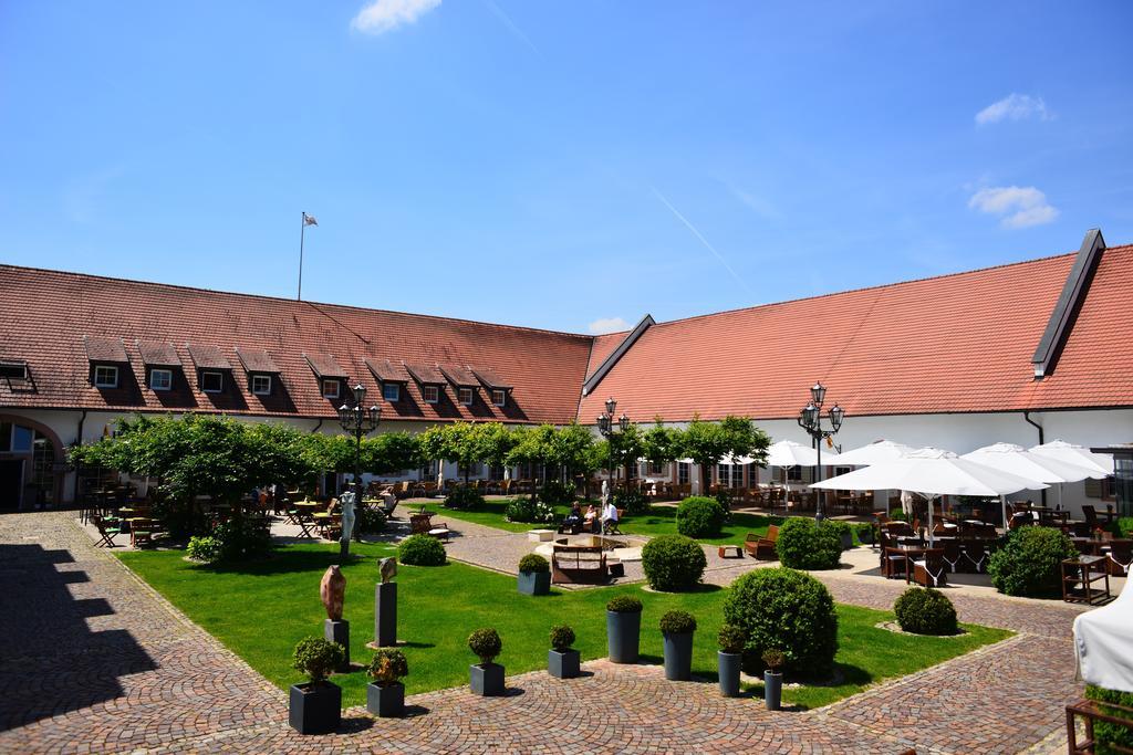 Schloss Reinach Freiburg im Breisgau Luaran gambar